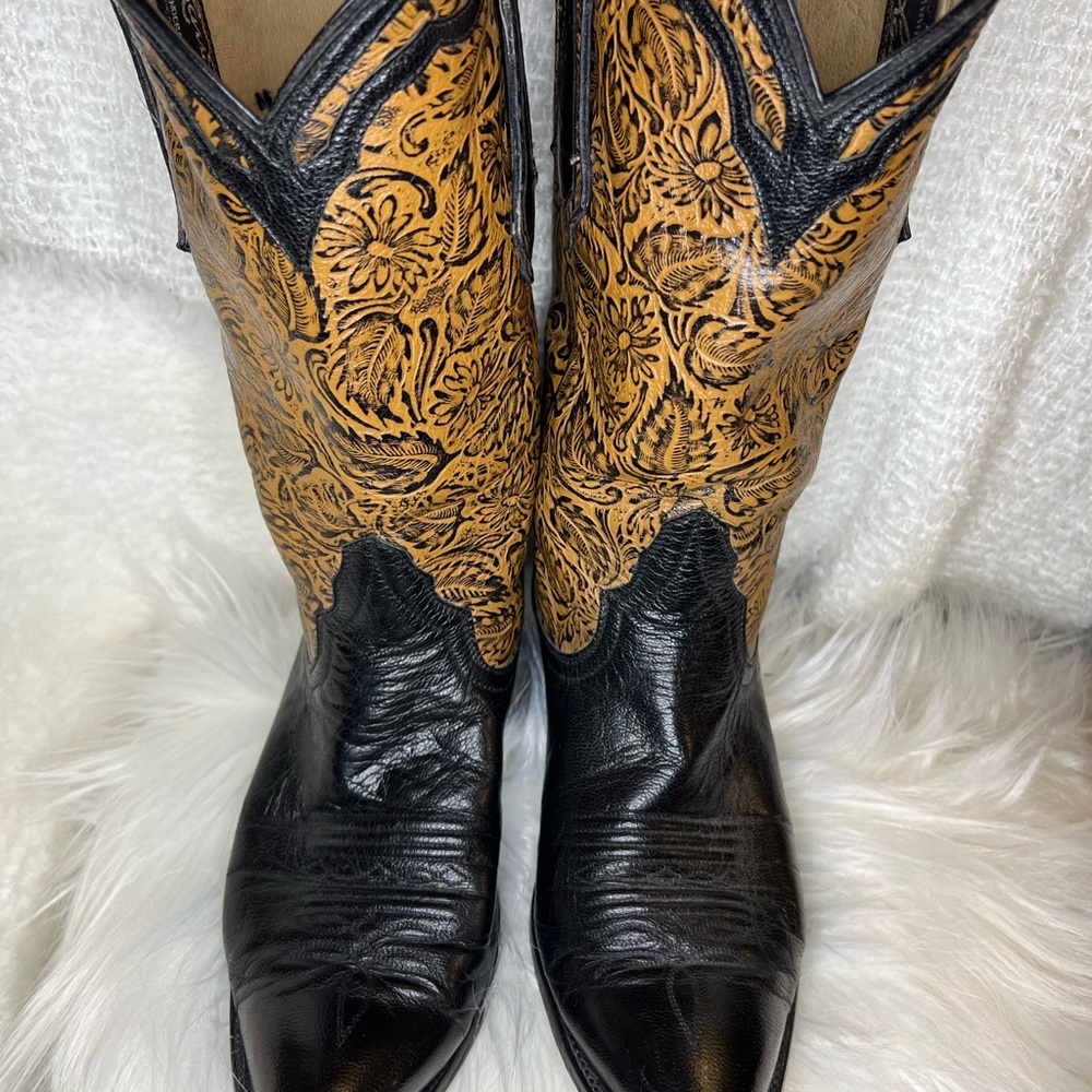 Beautiful vintage Larry Mayhan embroidered leather Tall Cowgirl riding boots